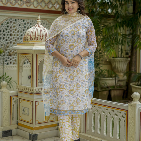 White Floral Print Straight Suit Set for Women - Image 9