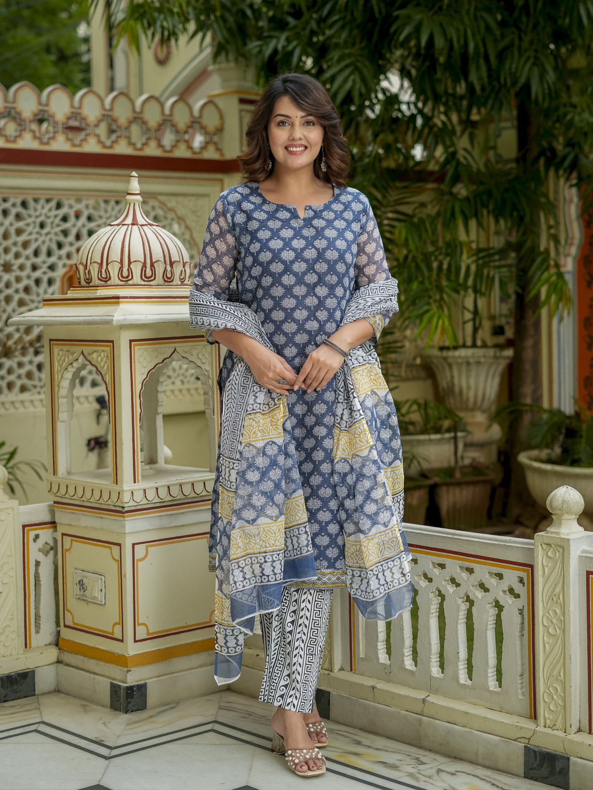 Blue Printed Kurta Set for Women - Image 10