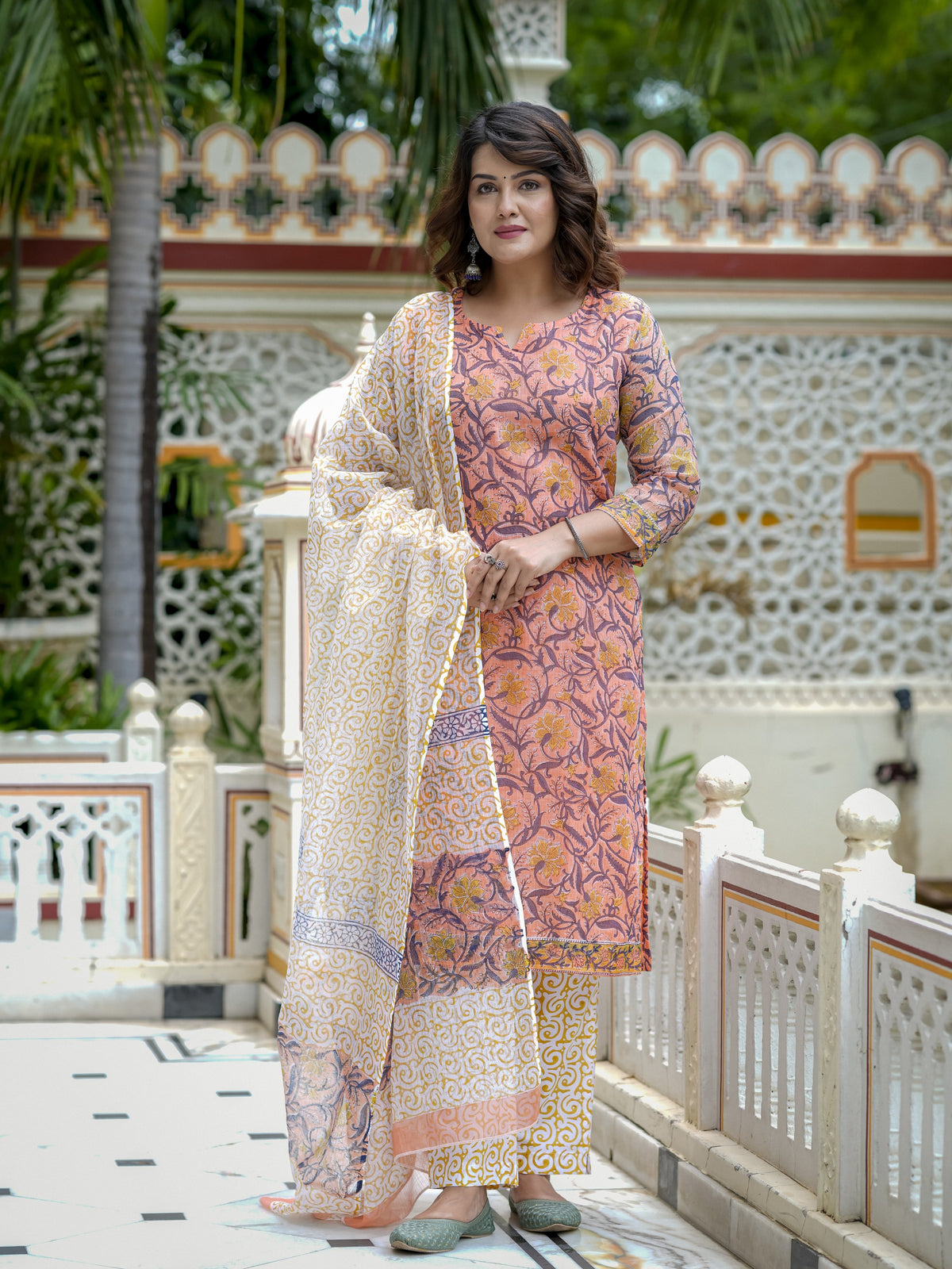 Peach Printed Straight Kurta Set for Women - Image 9