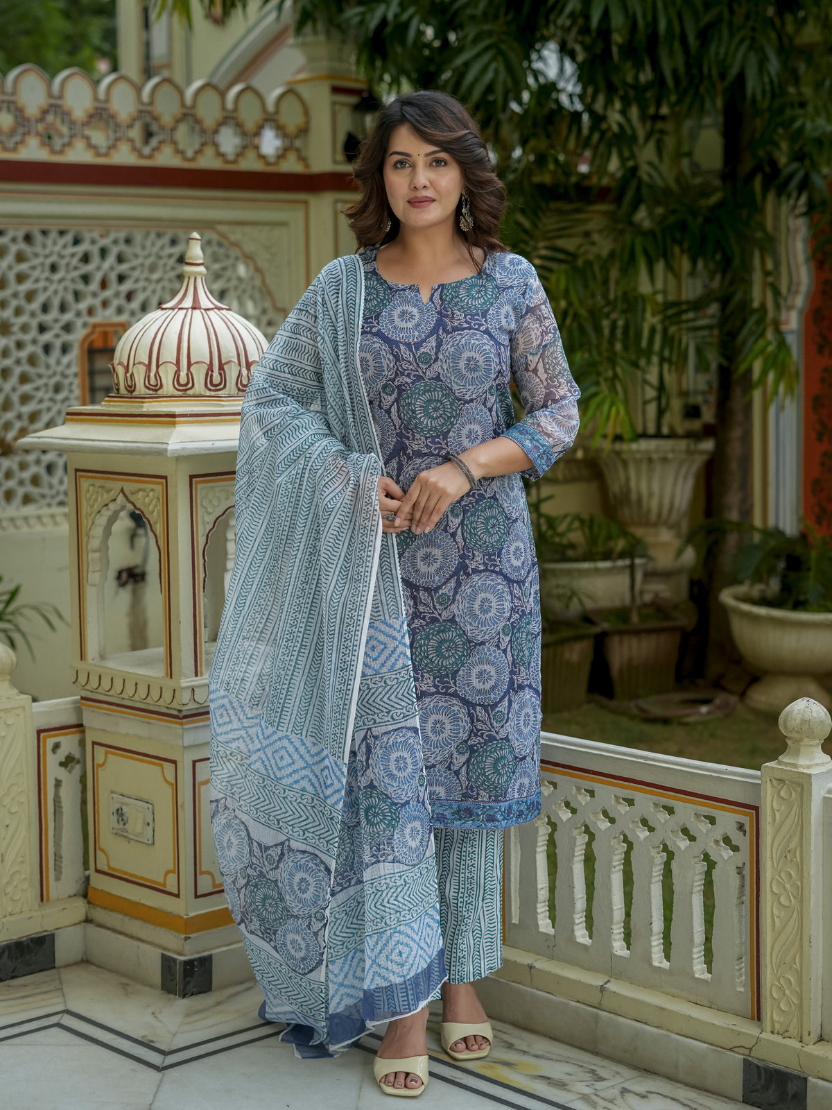 Blue Printed Kurta Dupatta Set For Women - Image 10