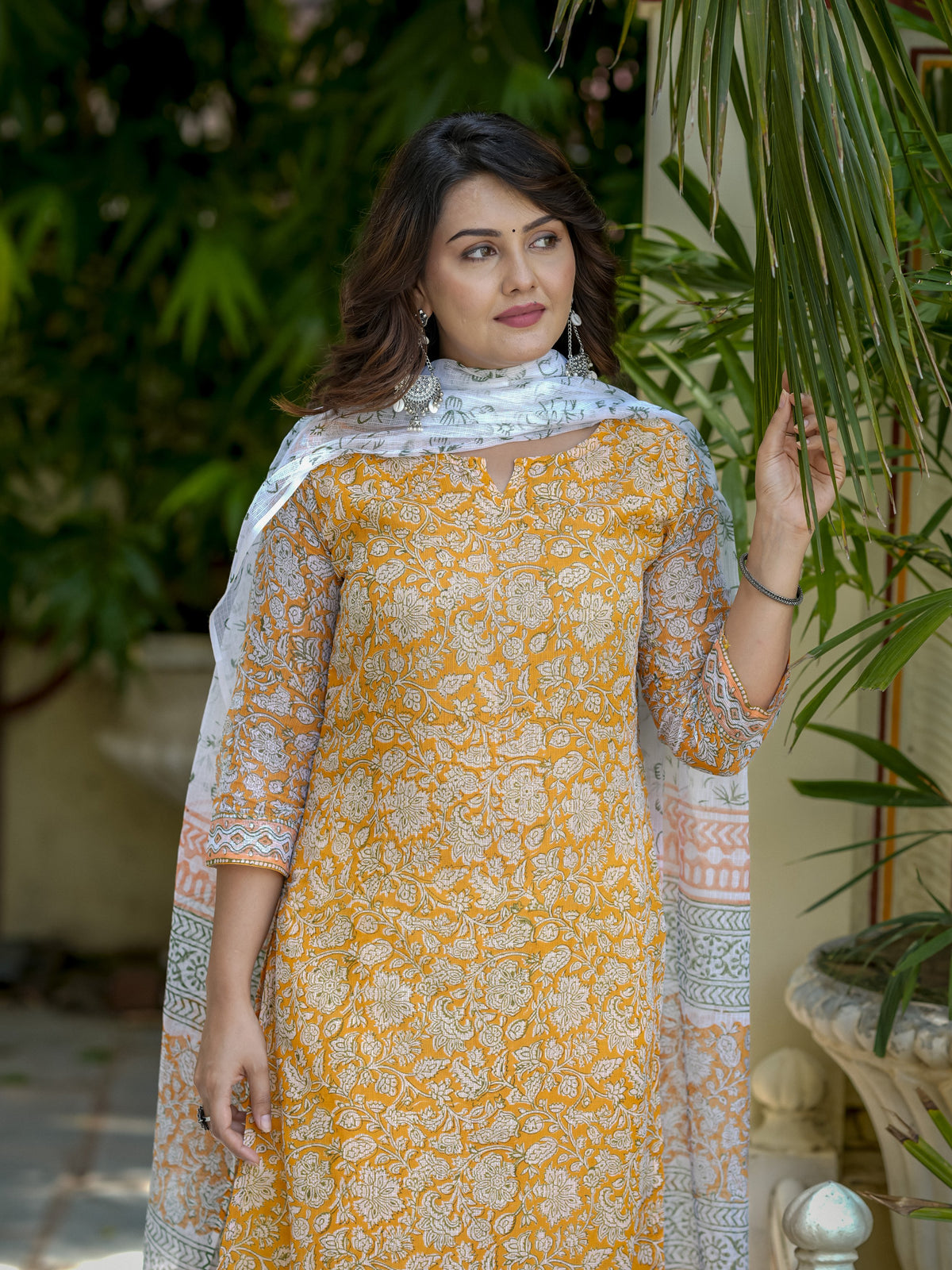 Orange Printed Kurta Set for Women - Image 3
