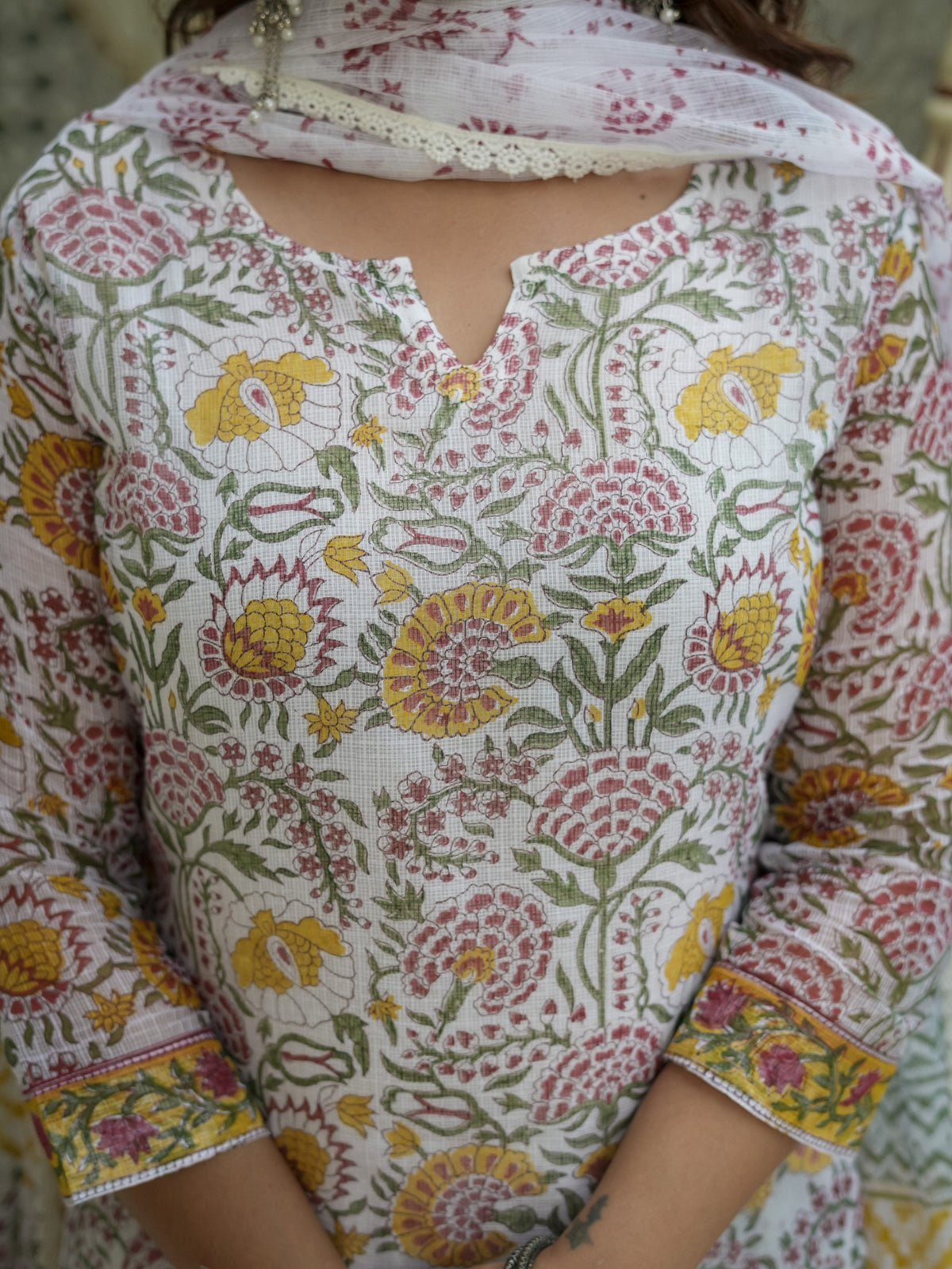 Off White Floral Print Straight Kurta Set for Women - Image 3