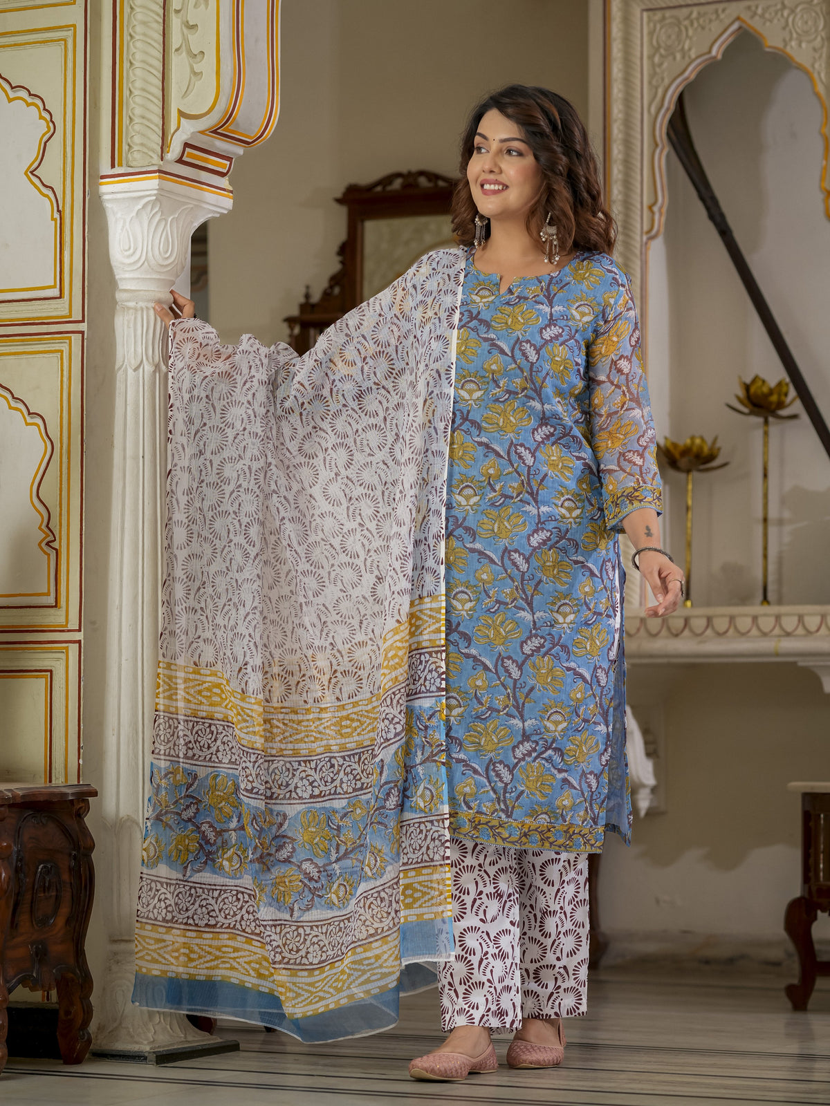 Blue Printed Straight Kurta Set for Women - Image 2