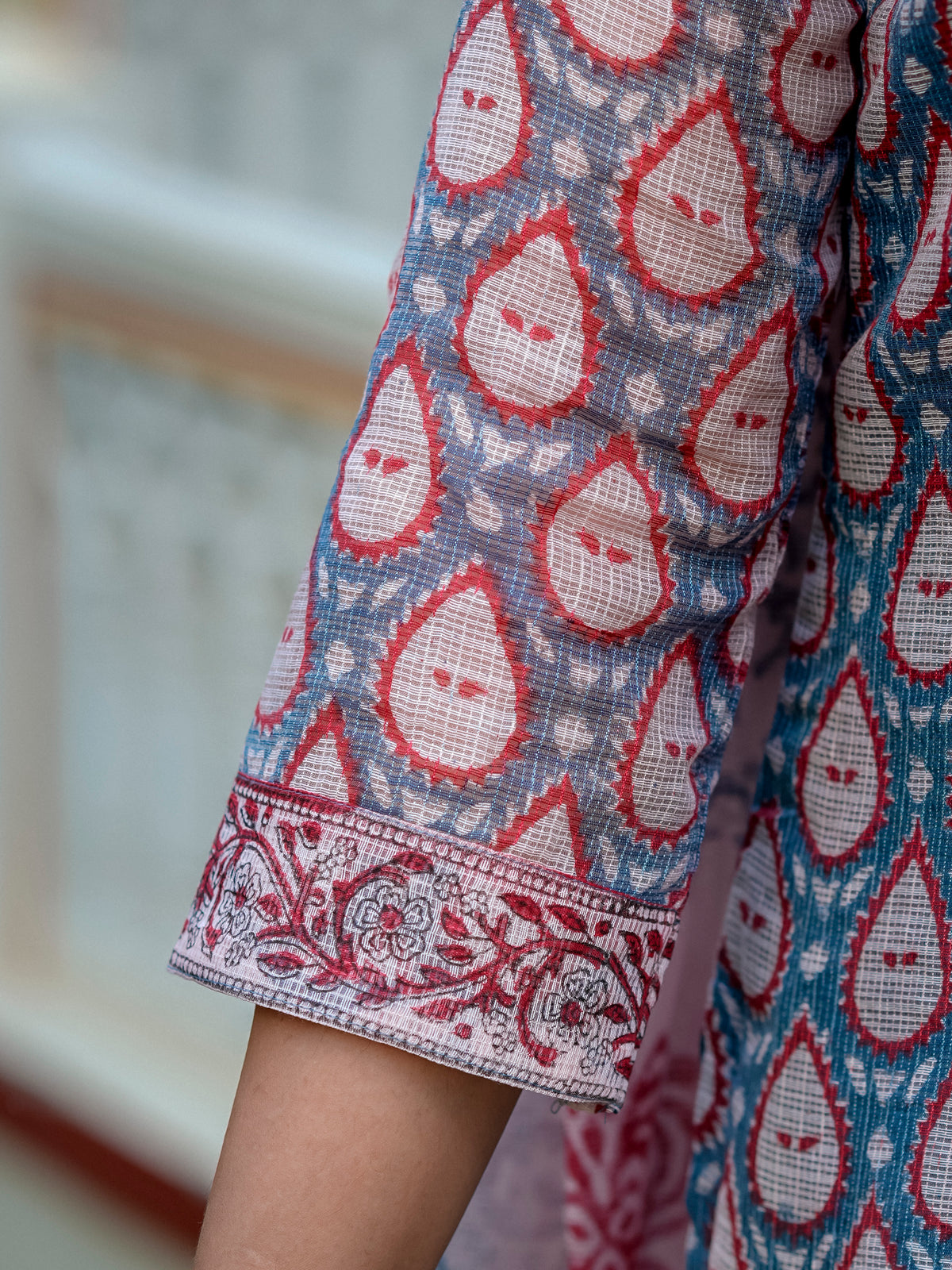 Grey Printed Straight Kurta Set for Women - Image 5
