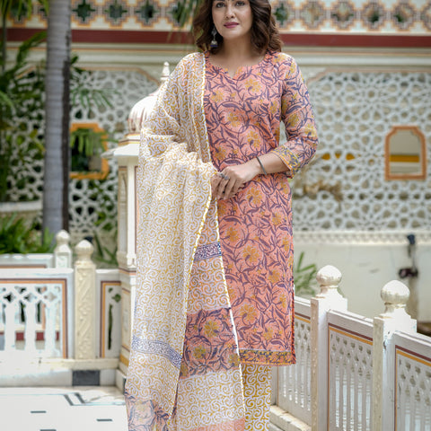 Peach Printed Straight Kurta Set for Women - Image 7