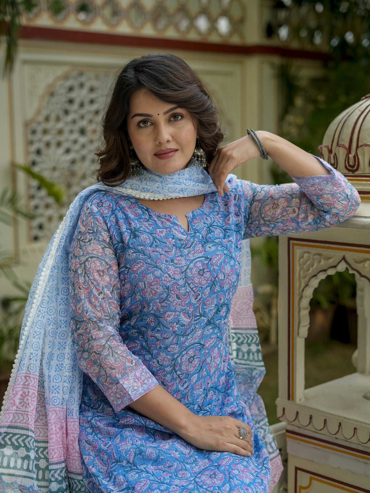 Blue Printed Straight Kurta Set for Women - Image 2
