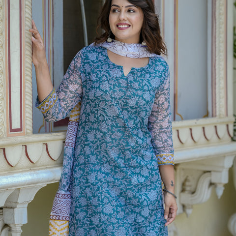 Blue Floral Print Straight Kurta Set for Women - Image 3
