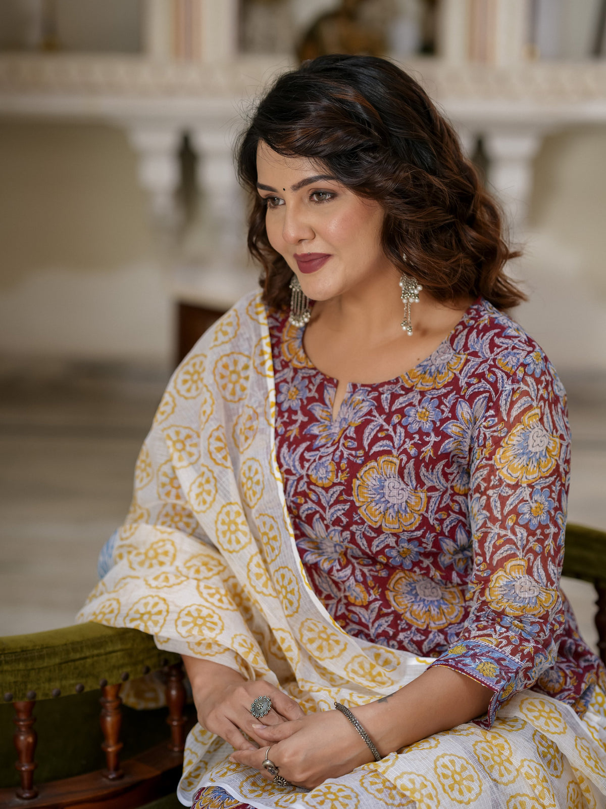 Pink Printed Straight Suit Set for Women - Image 3