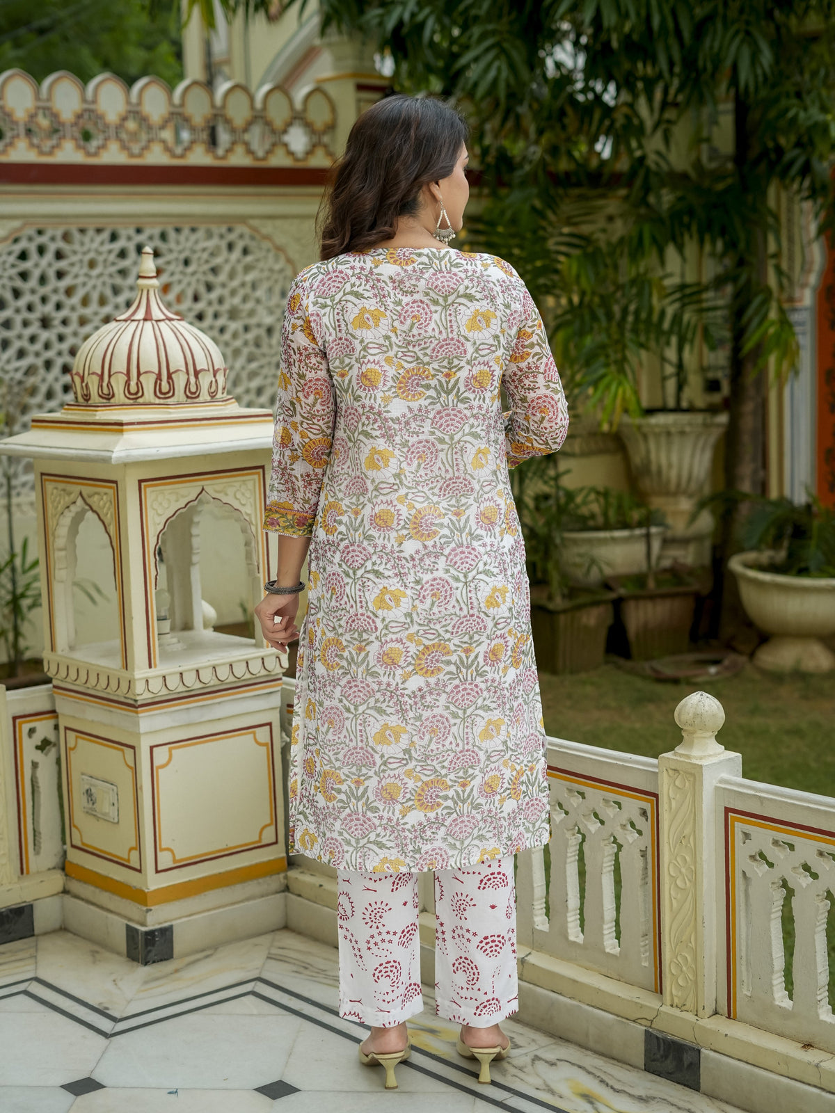 Off White Floral Print Straight Kurta Set for Women - Image 10