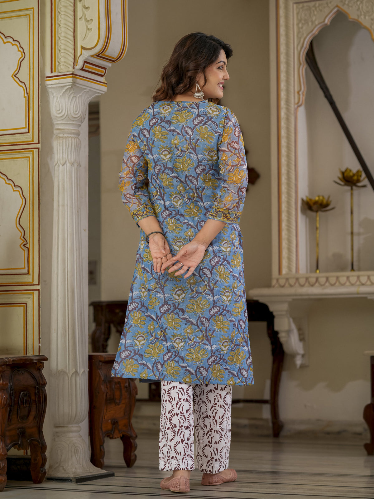 Blue Printed Straight Kurta Set for Women - Image 5