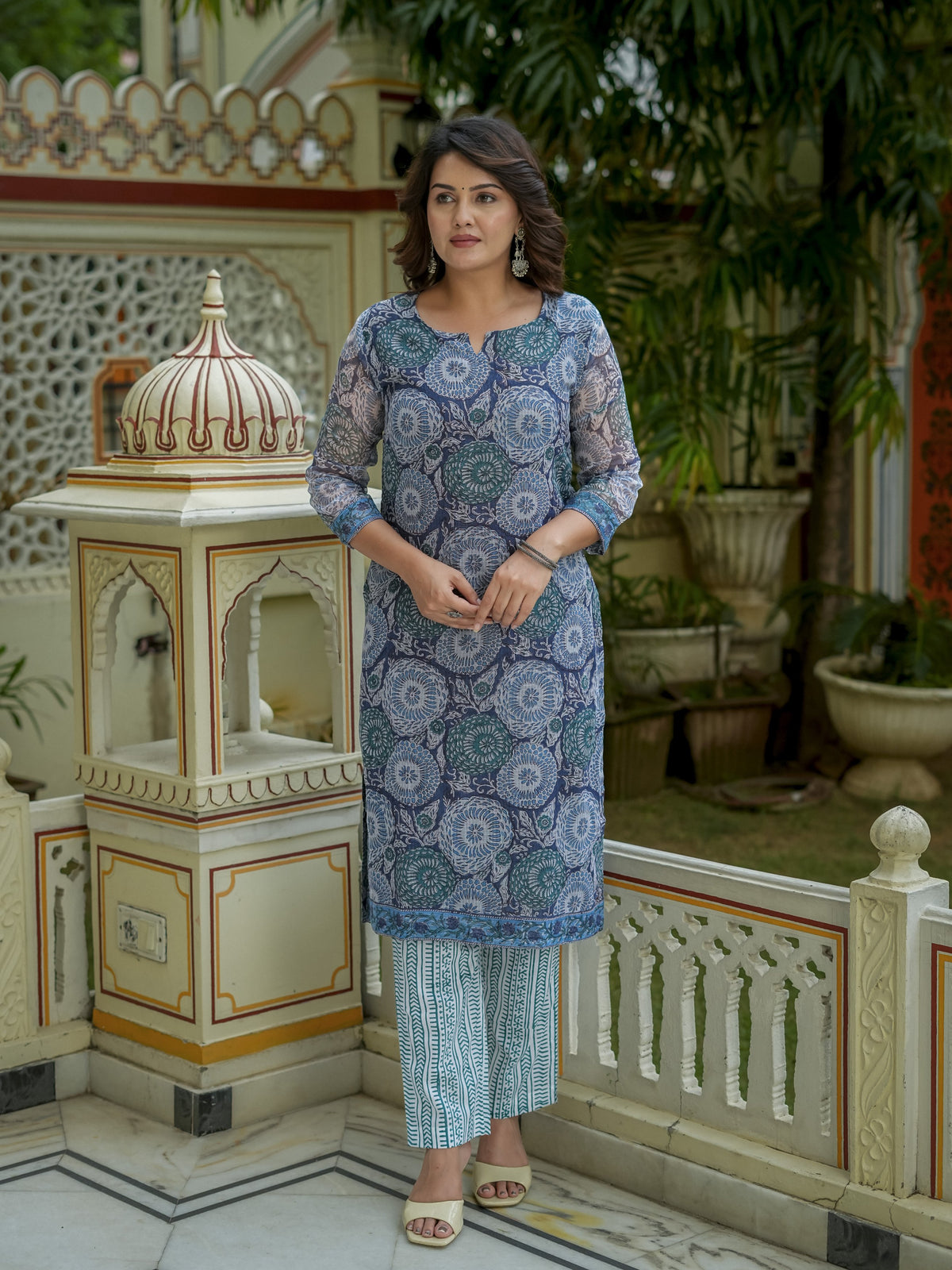 Blue Printed Kurta Dupatta Set For Women - Image 7