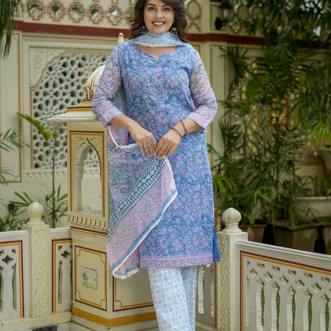 Blue Printed Straight Kurta Set for Women - Image 10