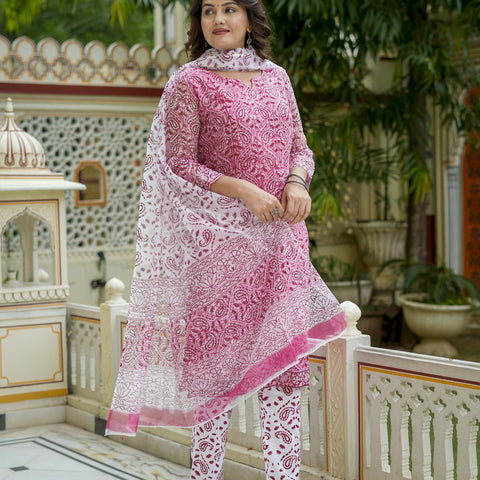 Pink Printed Straight Kurta Set for Women - Image 4