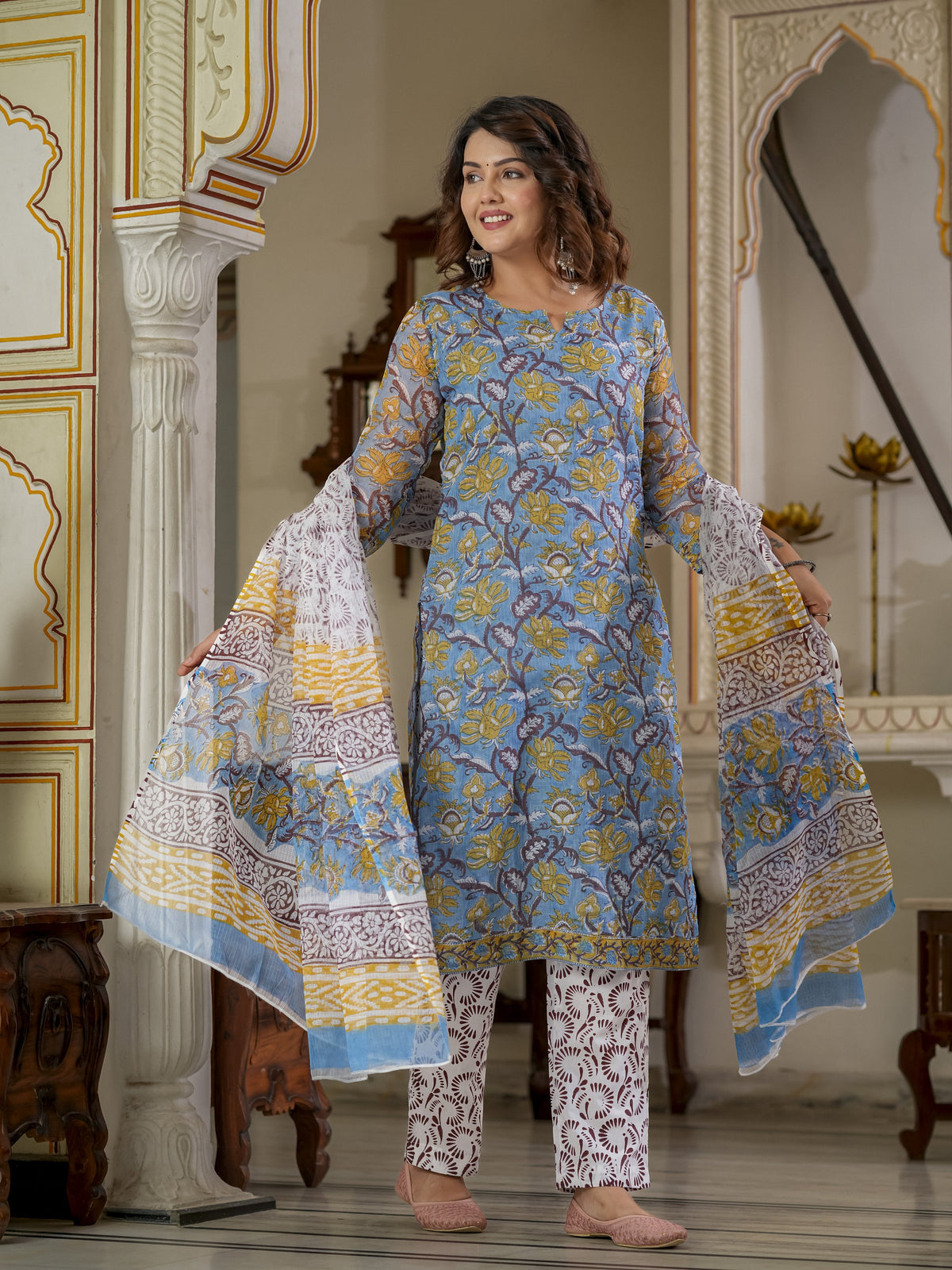 Blue Printed Straight Kurta Set for Women - Image 7