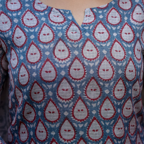 Grey Printed Straight Kurta Set for Women - Image 8