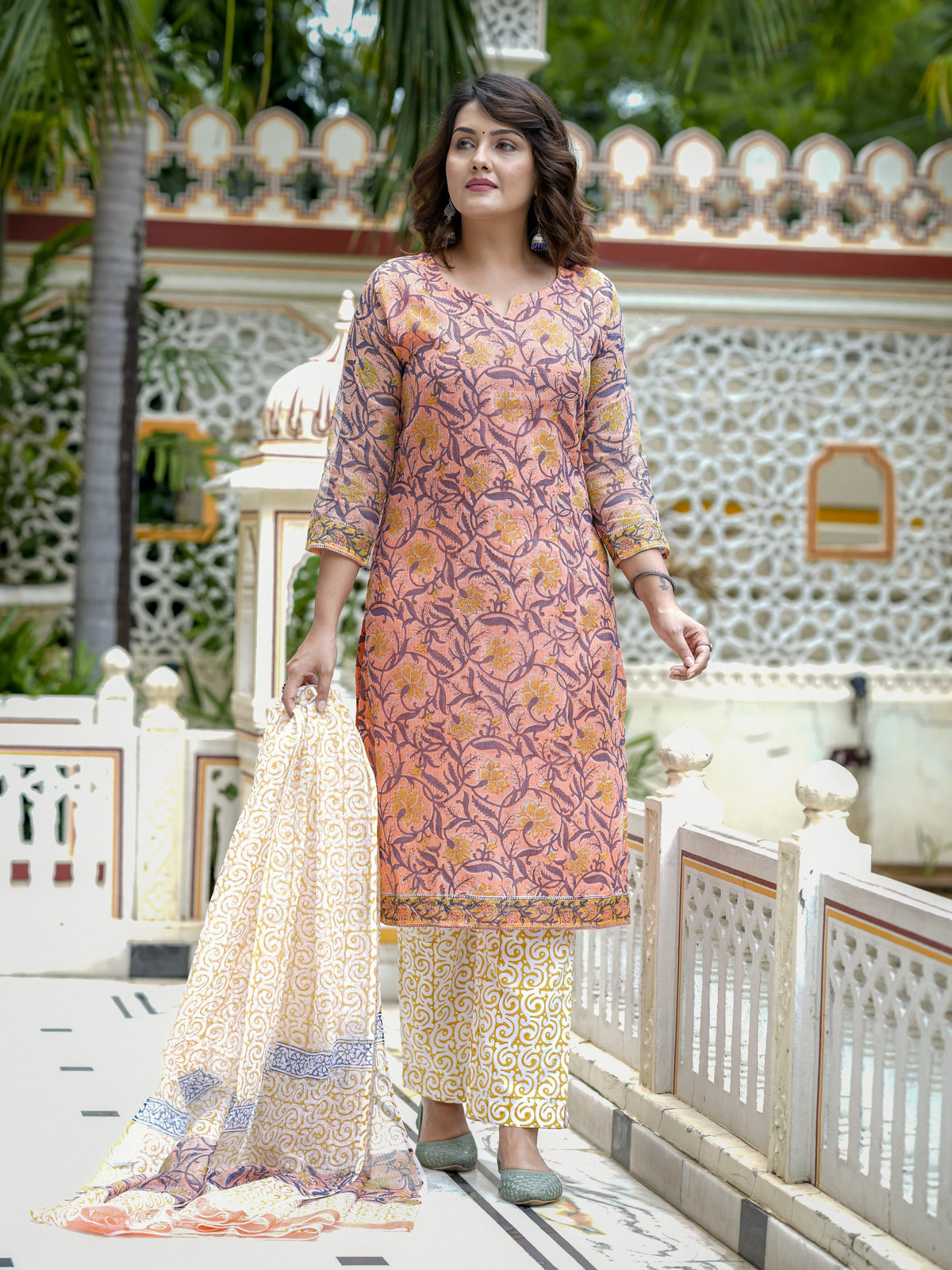 Peach Printed Straight Kurta Set for Women - Image 5