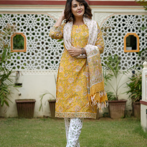 Yellow Floral Printed Kurta Set With Dupatta For Women - Main Image