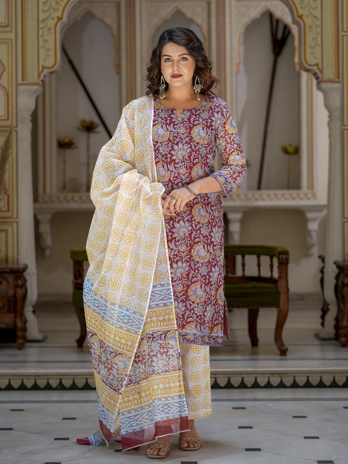 Pink Printed Straight Suit Set for Women - Image 10