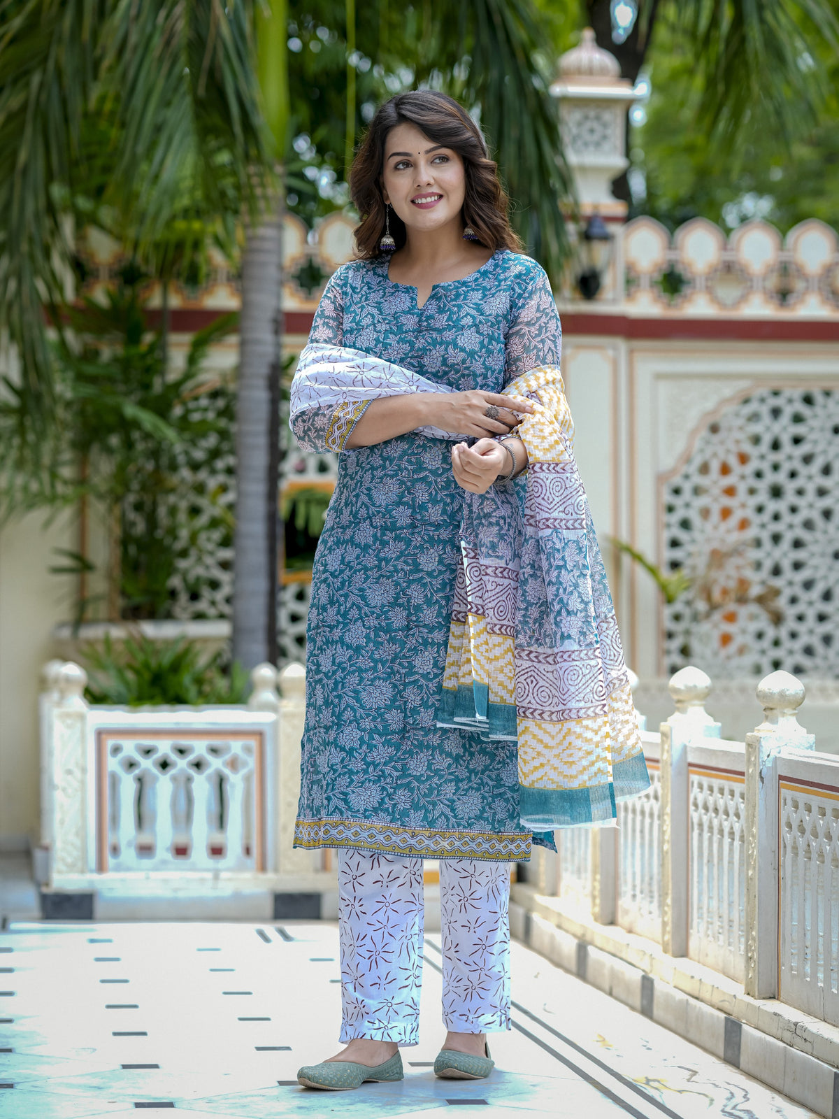 Blue Floral Print Straight Kurta Set for Women - Image 6