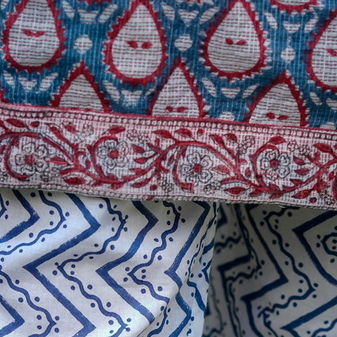 Grey Printed Straight Kurta Set for Women - Image 7