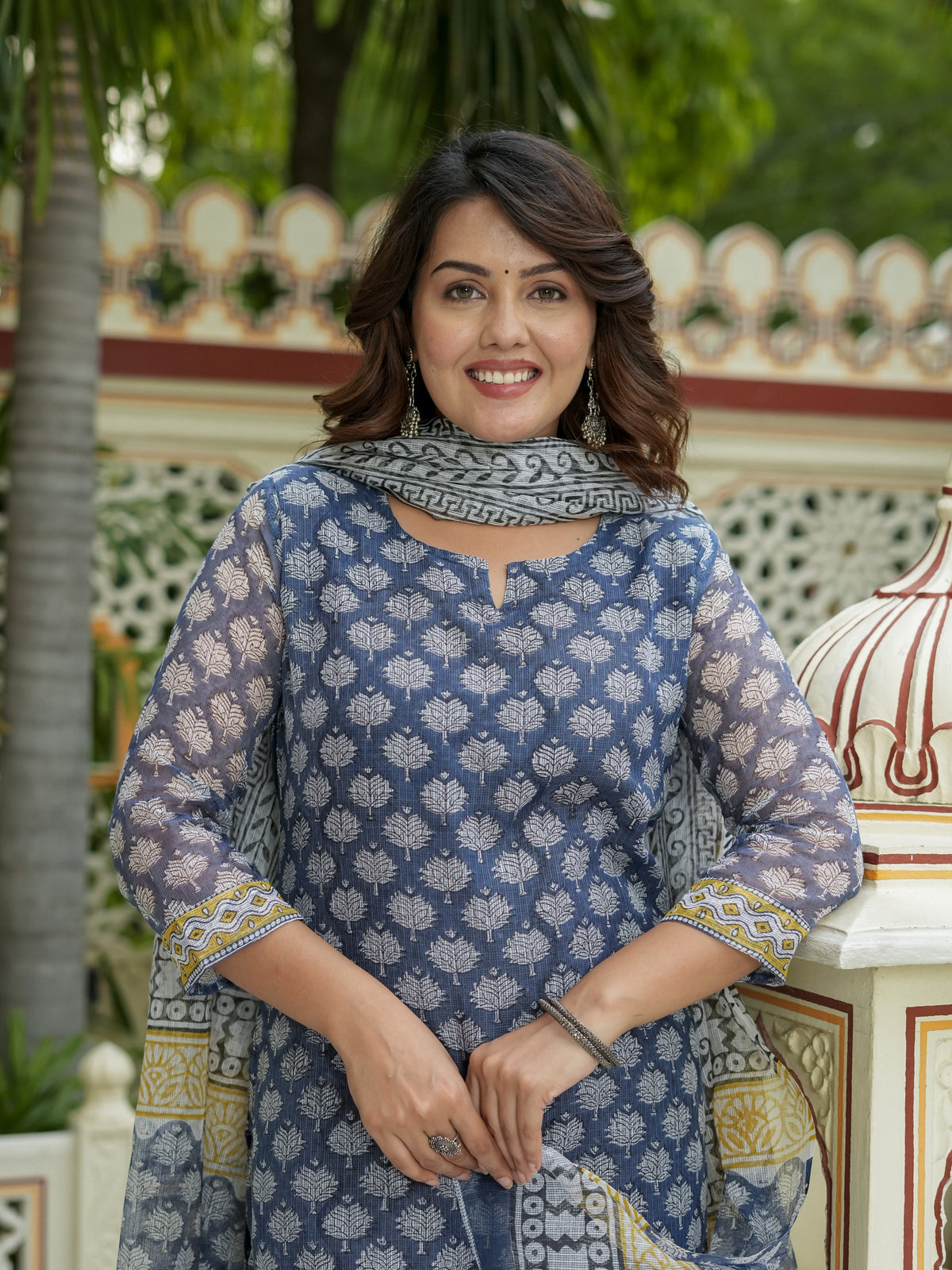 Blue Printed Kurta Set for Women - Image 3